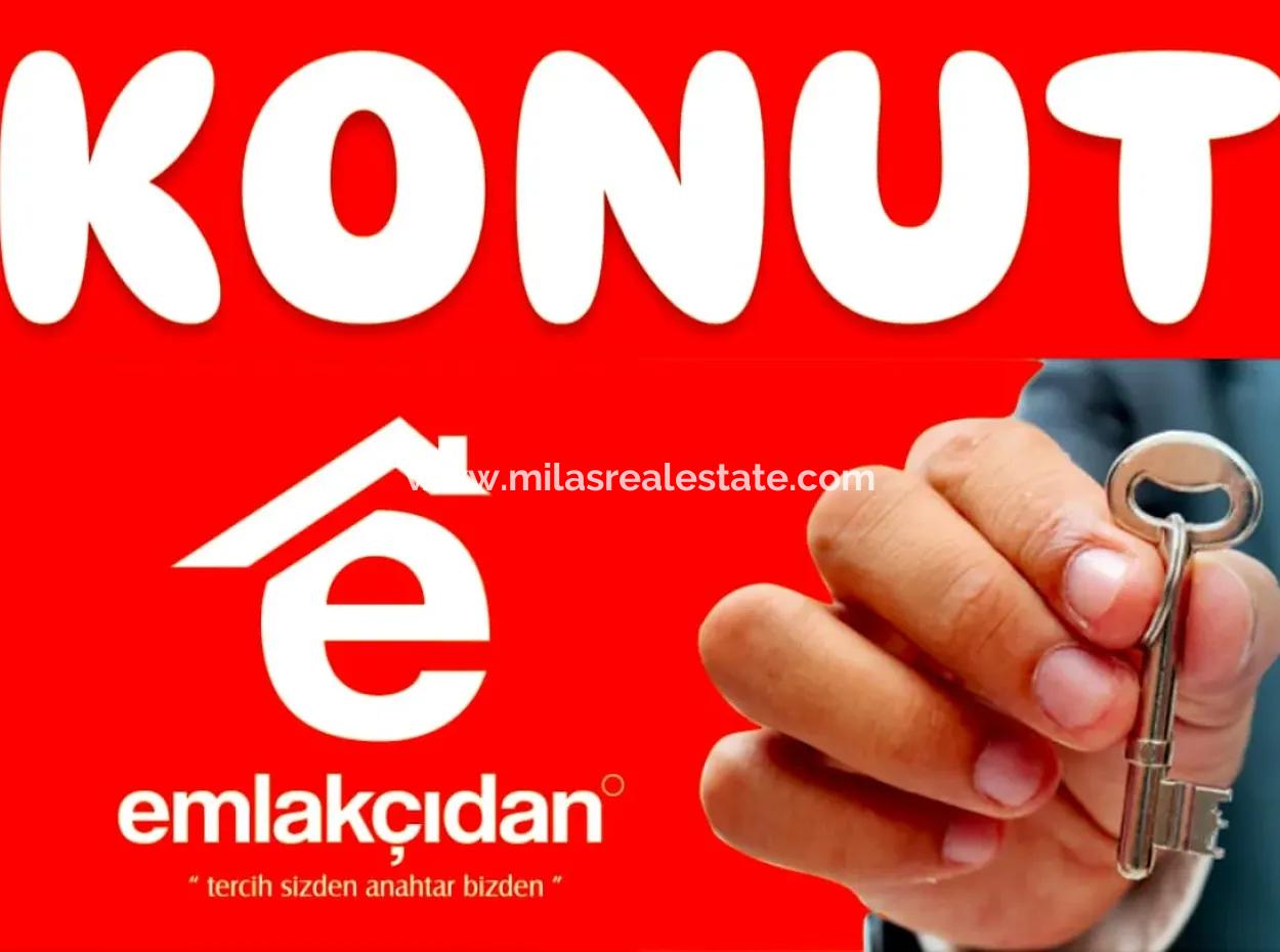 2 Zimmer1 Wohnzimmer, Innenküche, Mezat-Wohnung Zum Verkauf Im Zentrum Von Marmaris, 110 M2, In Der Nähe Des Meeres