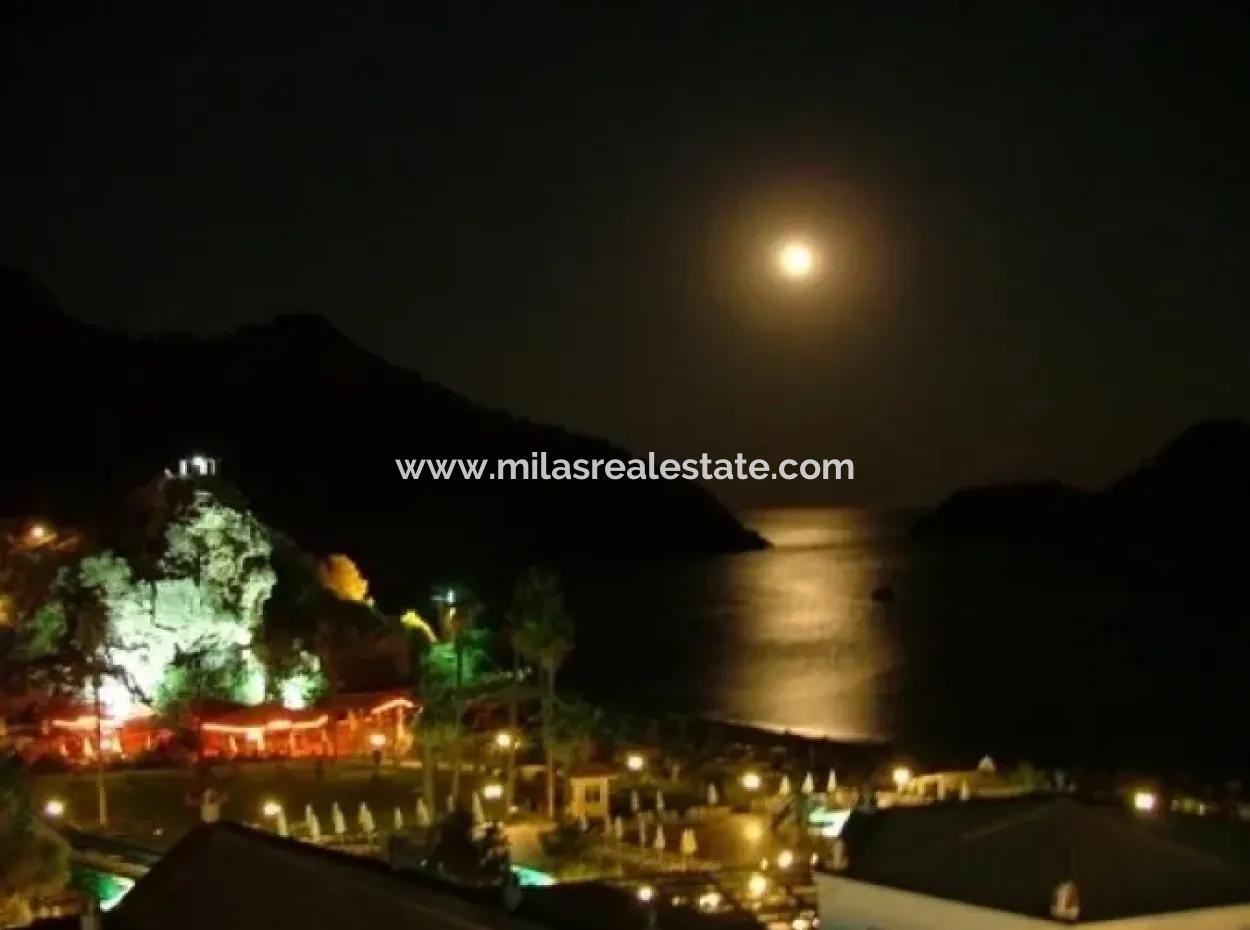 Seaside Boutique-Hotel Zum Verkauf In Yacht Club Ist Gebaut Auf Einem Grundstück Von 12000 M2