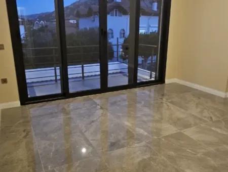 İçmeler Viertel 4 1 Vollständig Freistehende Brandneue Villa Zum Verkauf