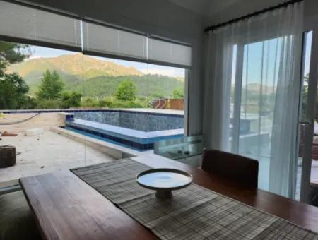 Ortaca-Stadtteil Zum Verkauf 10.000 M² Maßgefertigtes Bauernhaus Mit Pool