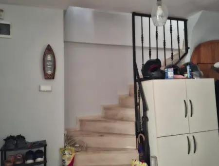 Armutalan Neighborhood 3÷1 Freistehendes Dreifachhaus Zum Verkauf