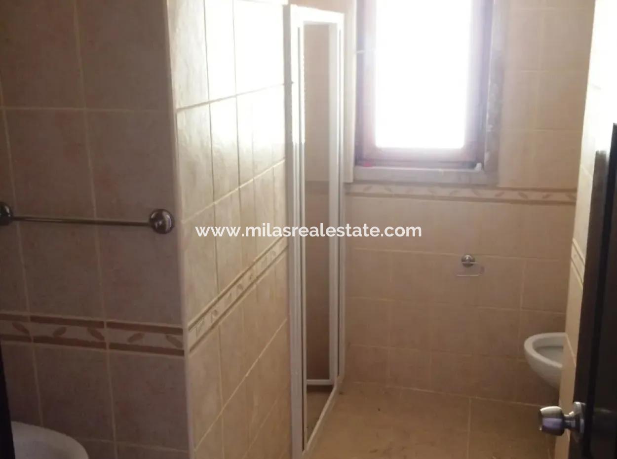 10 Bedroom 2 With Pool In The Centre Of Marmaris.2500M2 Plot Is For Sale In Our Estate.