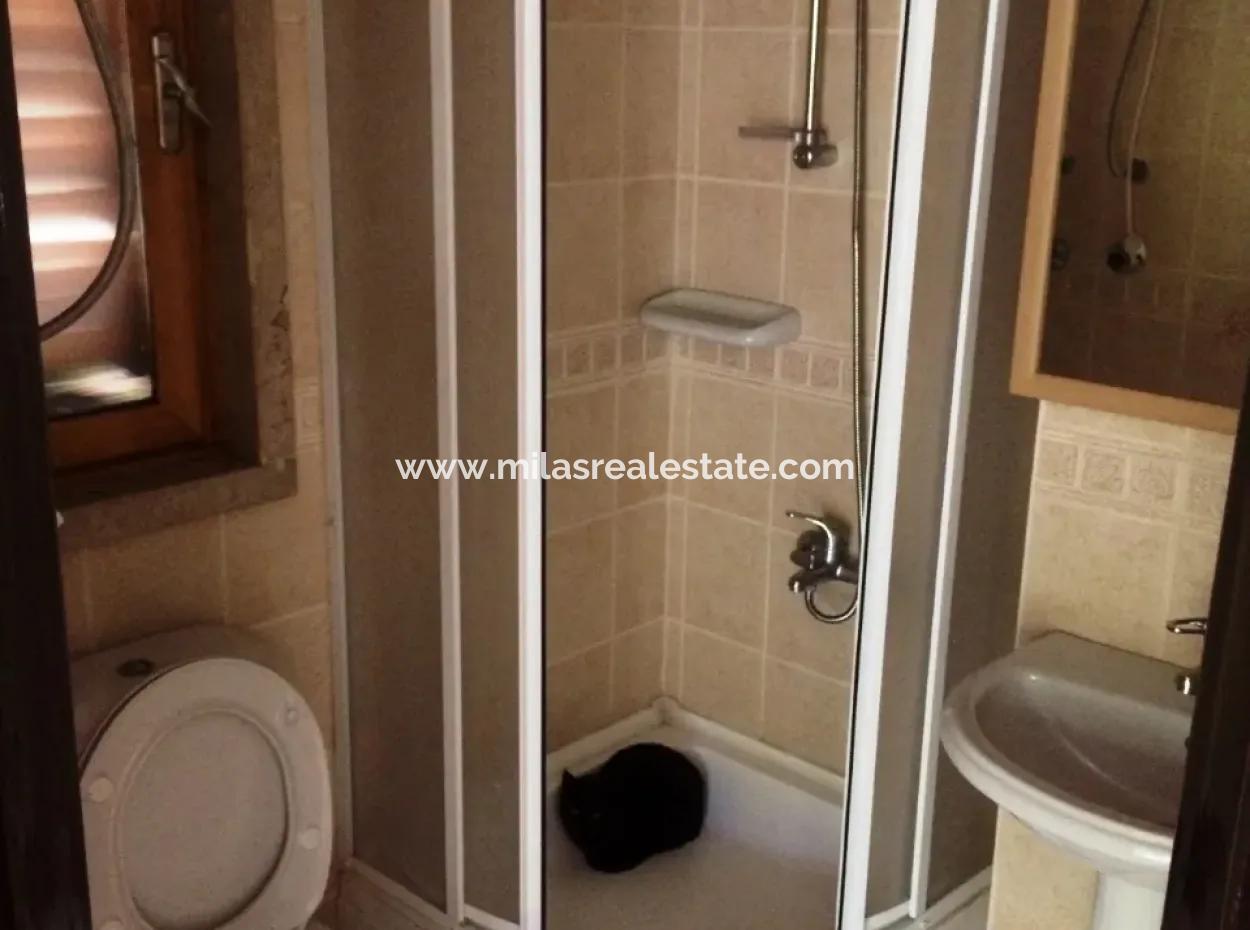 10 Bedroom 2 With Pool In The Centre Of Marmaris.2500M2 Plot Is For Sale In Our Estate.