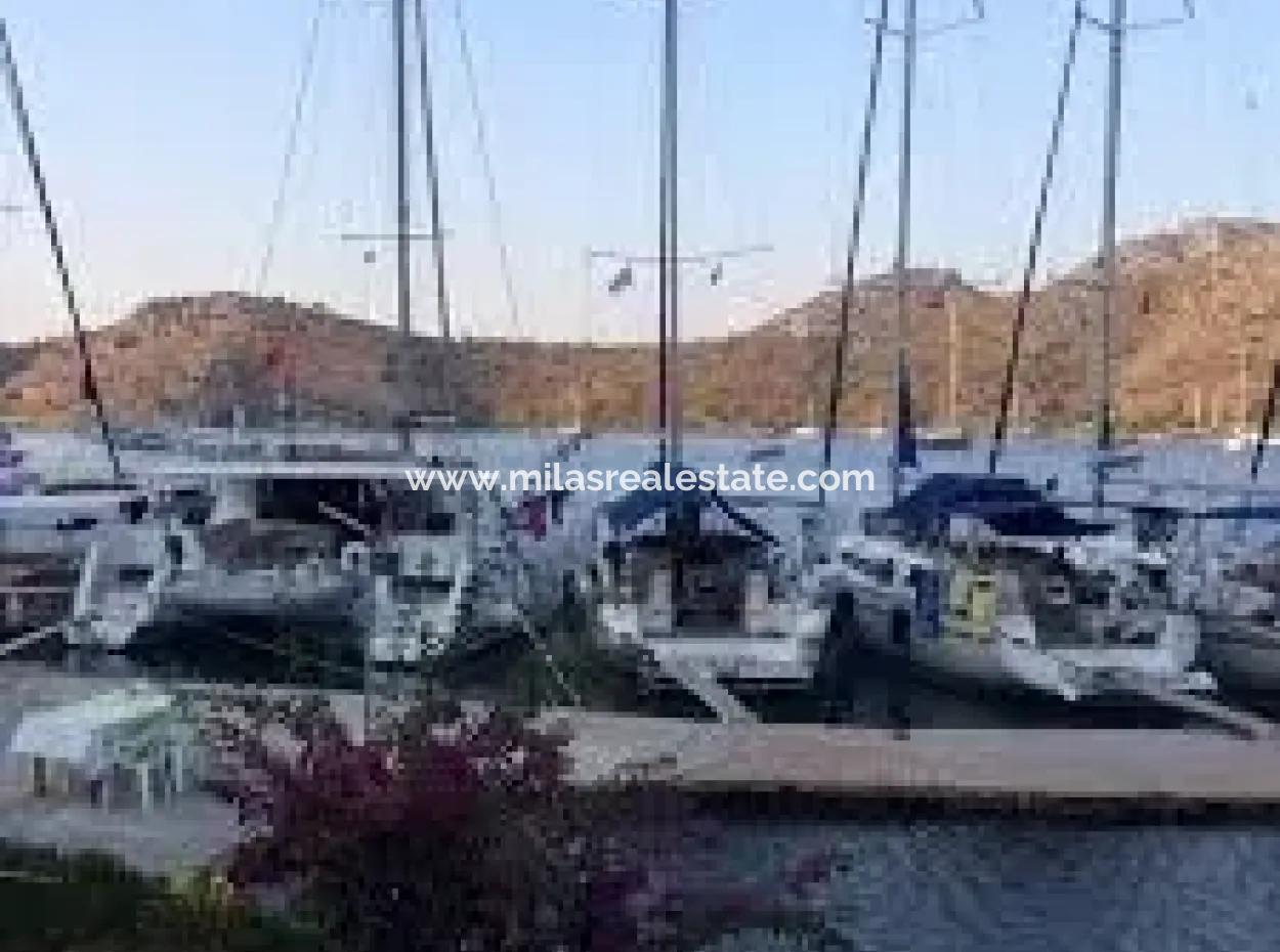 Built On A Plot Of 7000 M2, The Yacht Club Hotel ,Yacht For Sale By The Sea Location