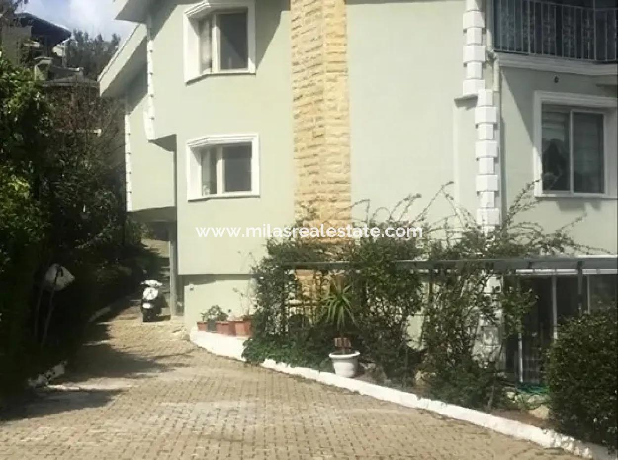 240 M2 4 Rooms 2 Living Room Villa In Beldibi Marmaris Forex With A Garden For Sale.an Olympic Swimming Pool.