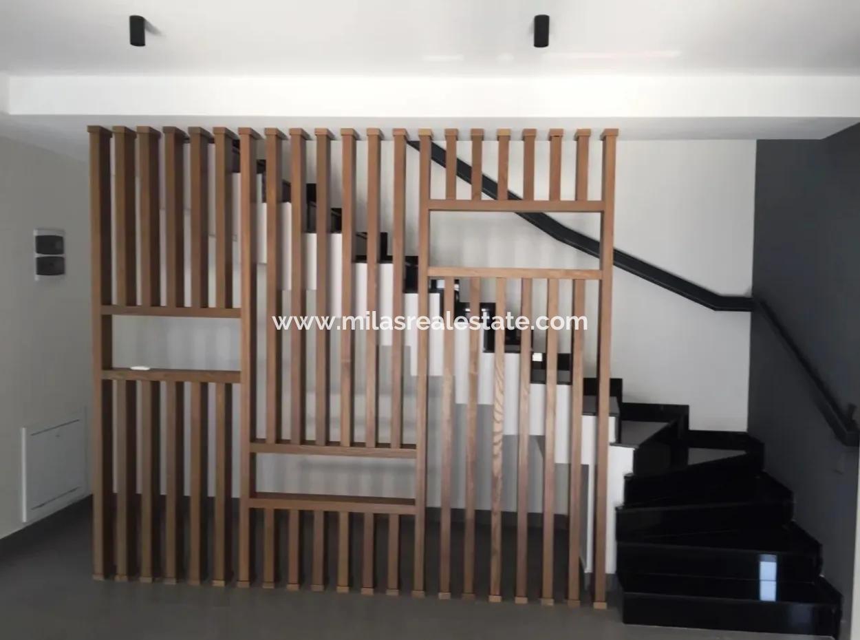 Beautiful Villa For Sale In Marmaris Beldibi District Neighborhood, Villa Smart Villa 220 M2 4 Rooms 2 Living Room