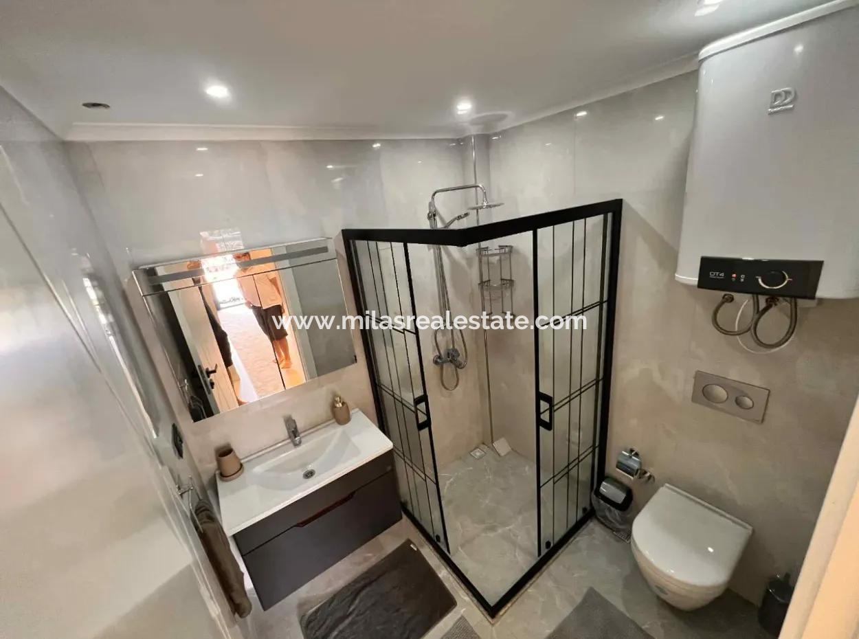 Great Portfolio! The Unique Nature Of Marmaris And Its Location Close To The Center. 5 Units Of 2 1 Fully Furnished Apartments Suitable For Corporate Rental In The Building