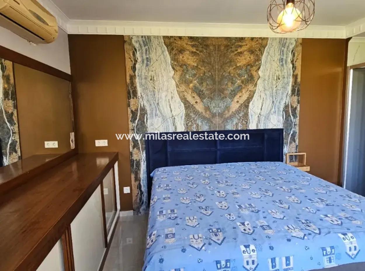 Camiavlu Neighborhood 3 1 Reverse Duplex For Sale In A Secure Site With Pool