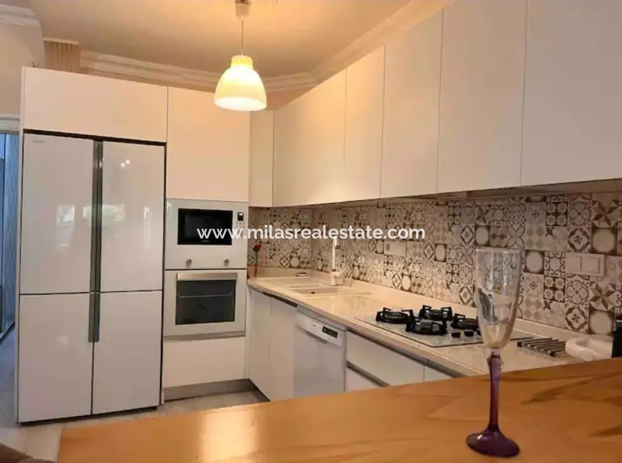 Çıldır Mahallesi 2 1 Garden Duplex Flat For Sale