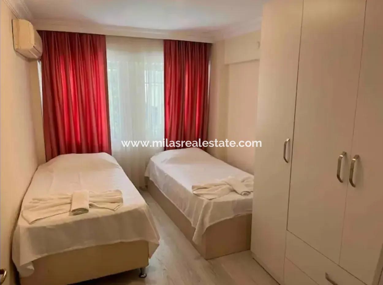 Çıldır Mahallesi 2 1 Garden Duplex Flat For Sale