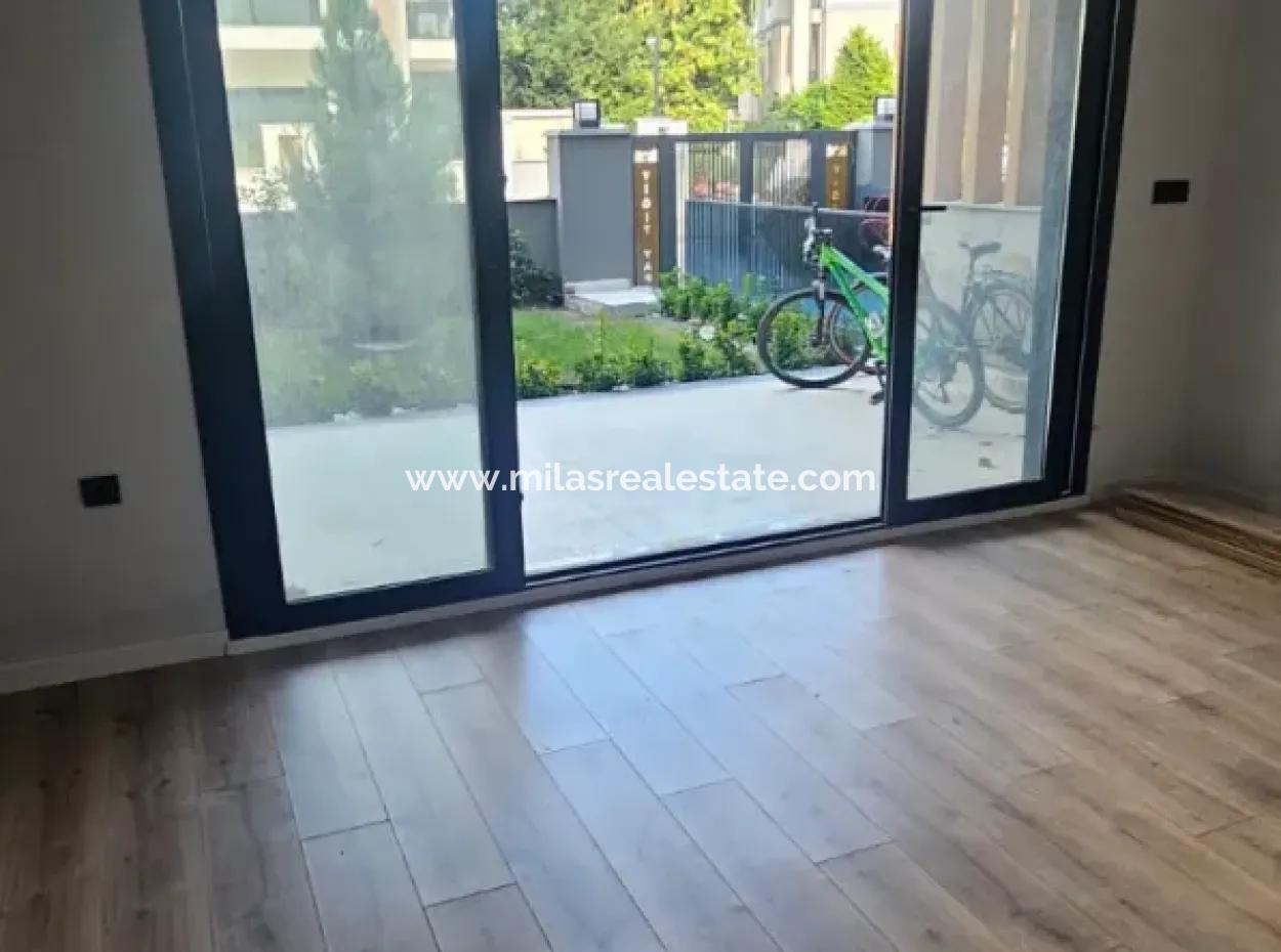 Siteler Neighborhood 2 1 Detached Garden Flat For Sale