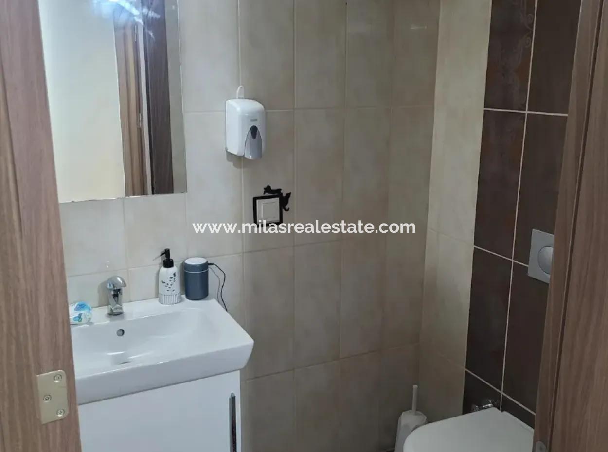 Kemeraltı Neighborhood Full Sea View 2 1 Flat For Rent