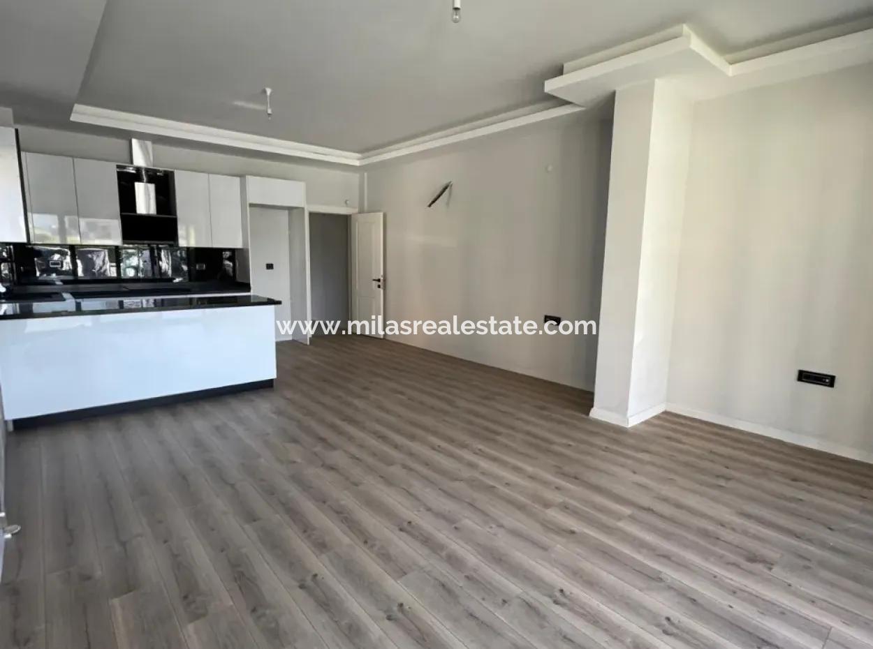 Kemeraltı Mahallesi 4+1 Satılık Müstakil Villa