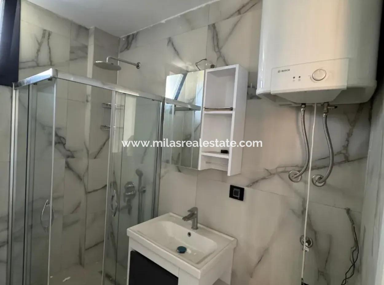 Kemeraltı Mahallesi 4+1 Satılık Müstakil Villa