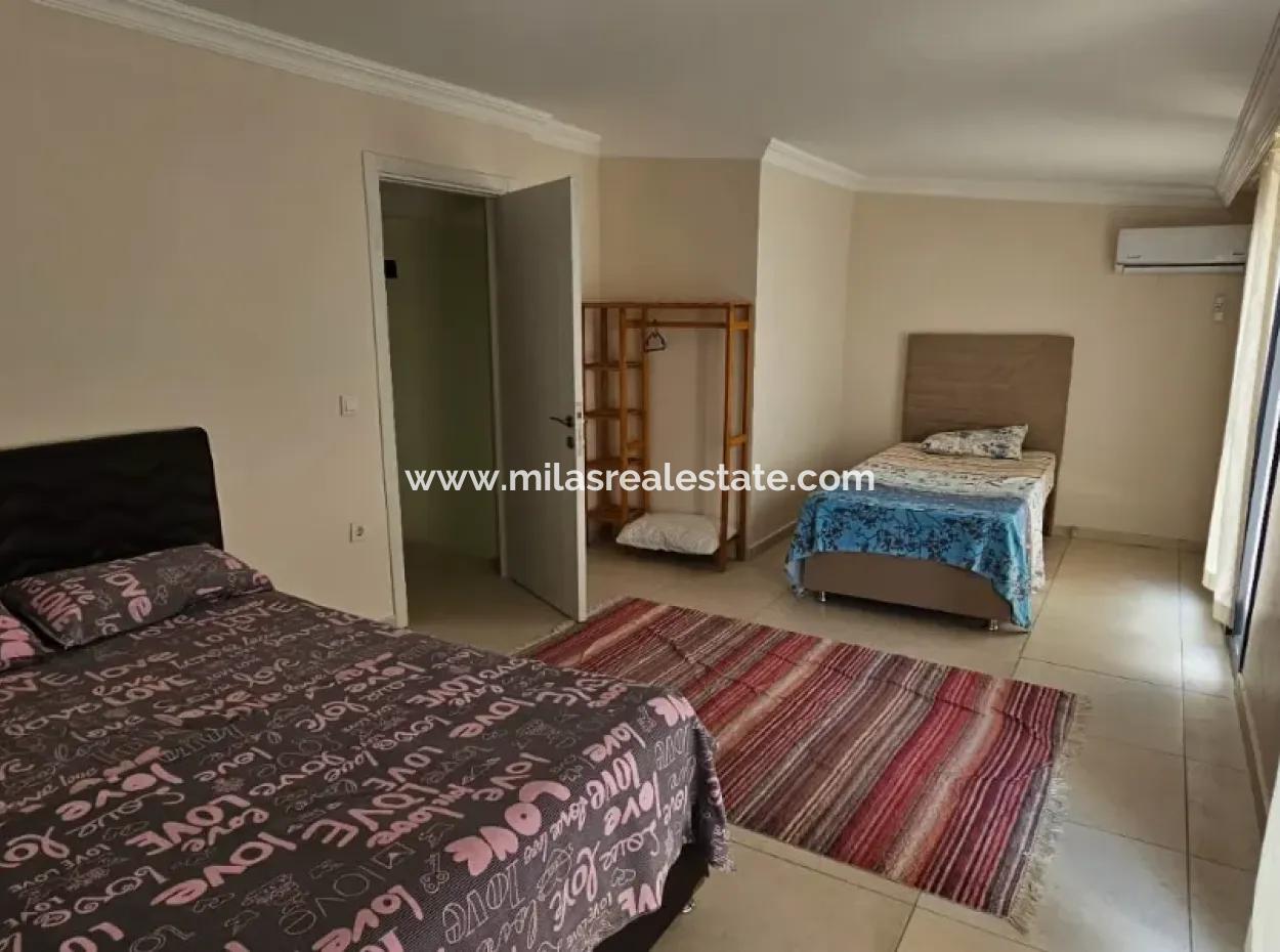 Beldibi Mahallesi 2+1 Ters Dubleks Eşyalı Kiralık Daire