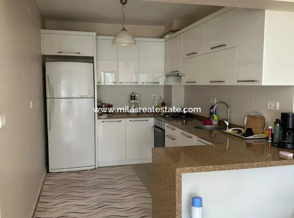 Kemeraltı Mahallesi Deniz Manzaralı 2+1 Eşyalı Kiralık Daire
